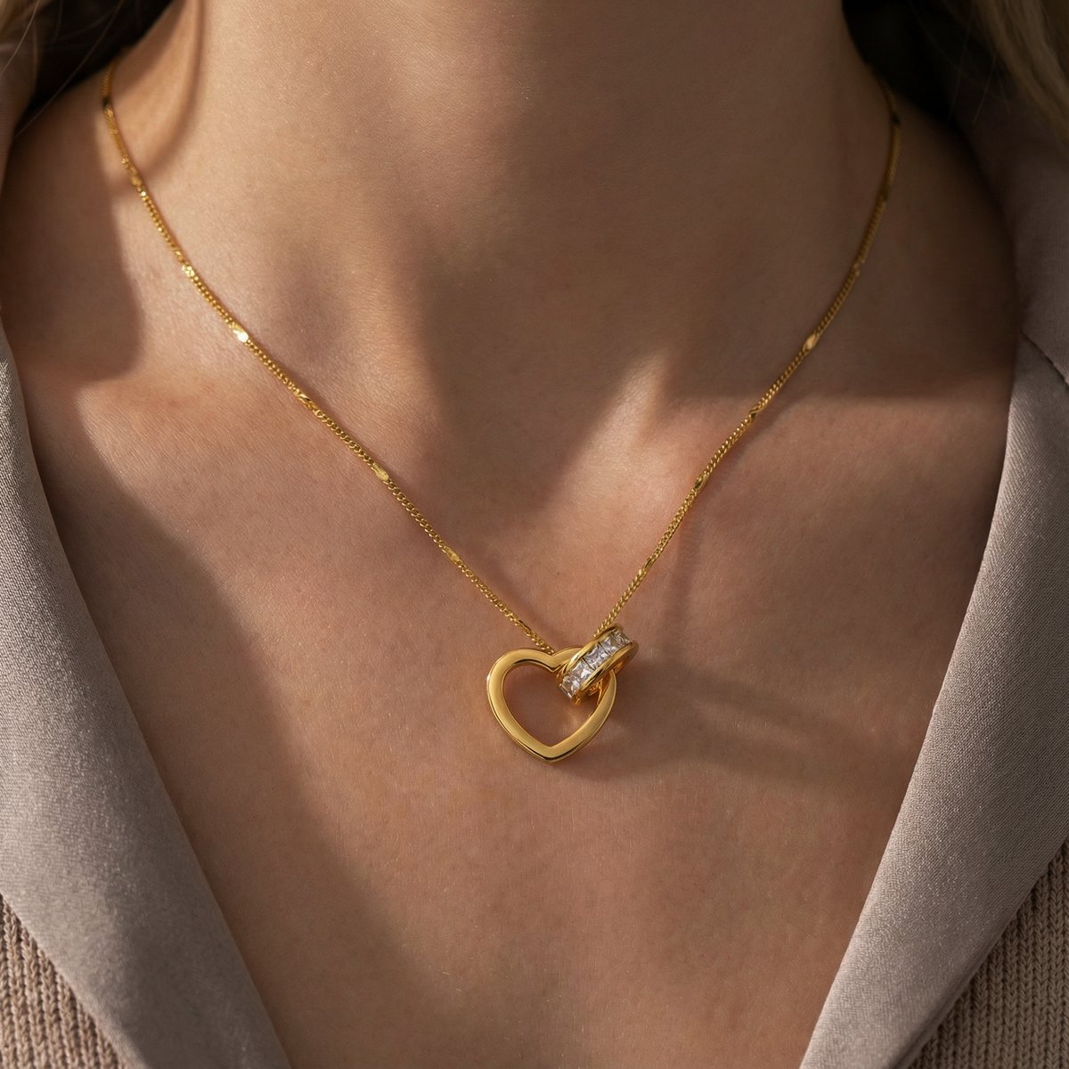Collier Cœur & Zircon doré — visuel 1